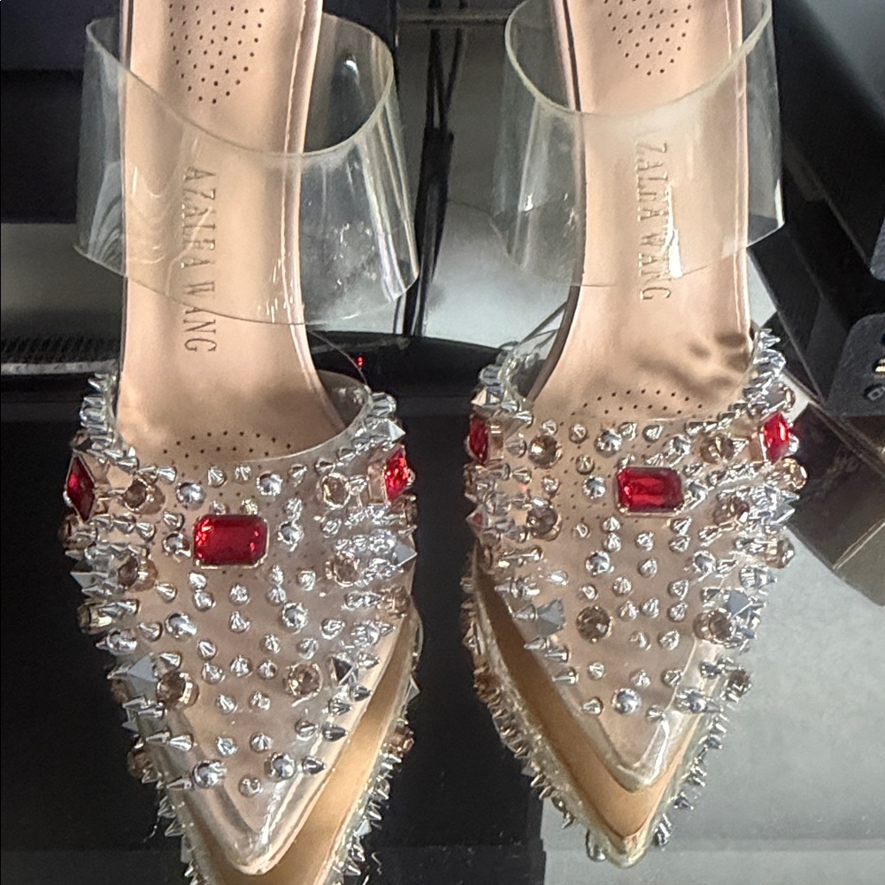 Zara Wang Gold and Red Embellished Heels - Picture 2 of 5